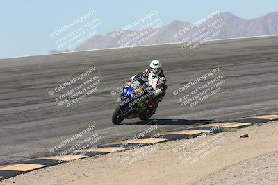 media/Oct-13-2025-Moto Forza (Mon) [[a66d839500]]/3-B Group/Session 2 (Bowl)/